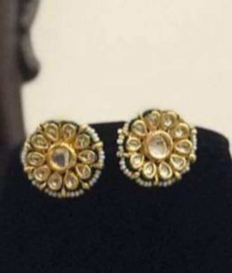Bollywood Ethnic necklace Pirai Kundan Broach Attached Small Pearls Studded Jewelry set Indian Ethnic Simple Beautiful Kundan set earrings