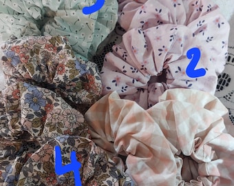 hair scrunchies