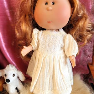 Ropa de muñeca hecha a mano: Vestido y zapatos para muñeca de 30 cm
