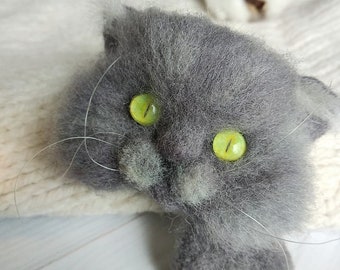 Broche de gato de fieltro lindo gris como regalo de cumpleaños perfecto, linda joyería de gato boho.