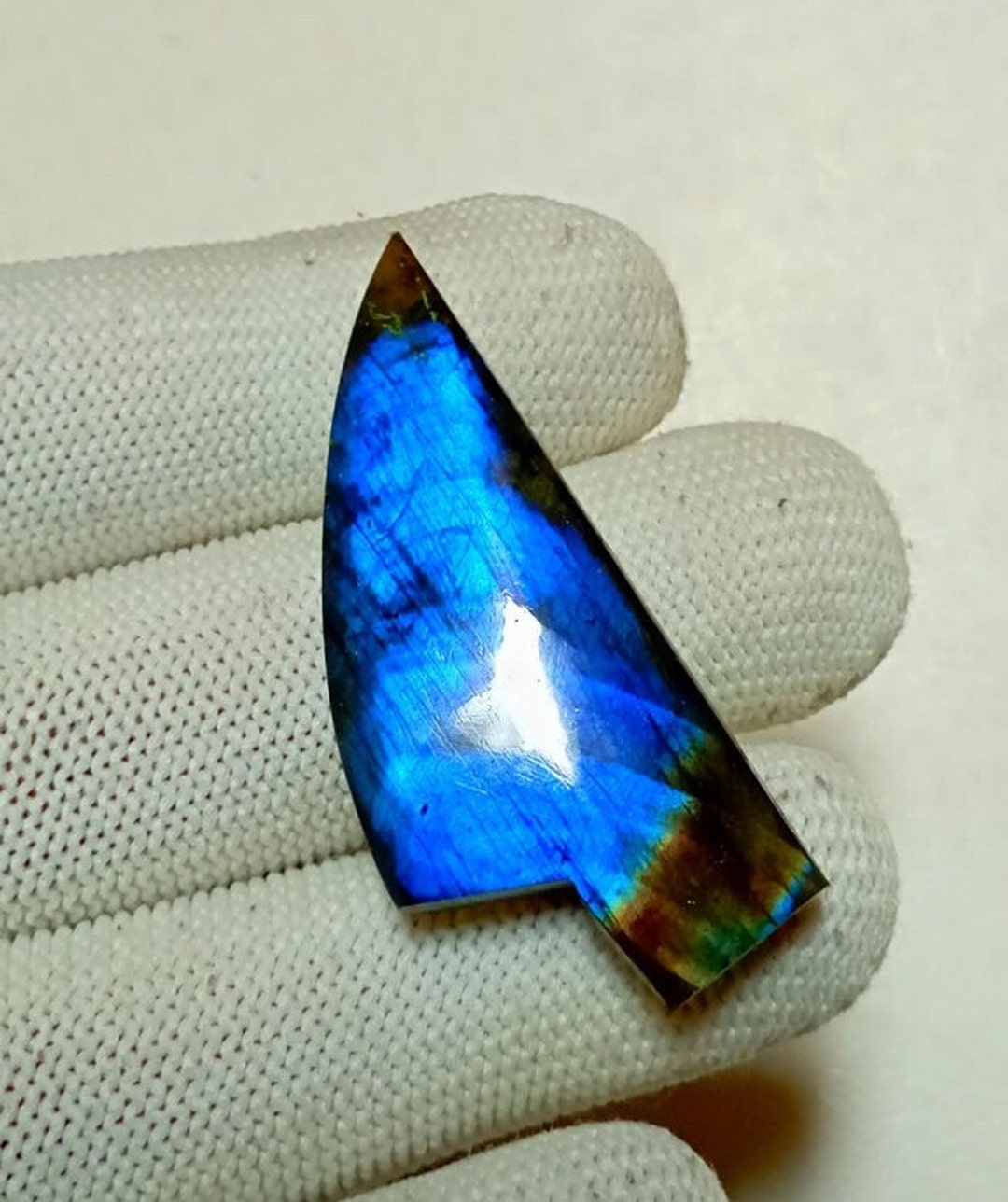 AAA++ Amazing Blue Fire Labradorite Blue Fire Labradorite Cabochon ...