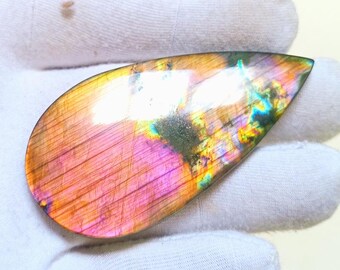 Grand cabochon poire spectrolite de feu labradorite PC : 88,70 carats pierres précieuses en vrac
