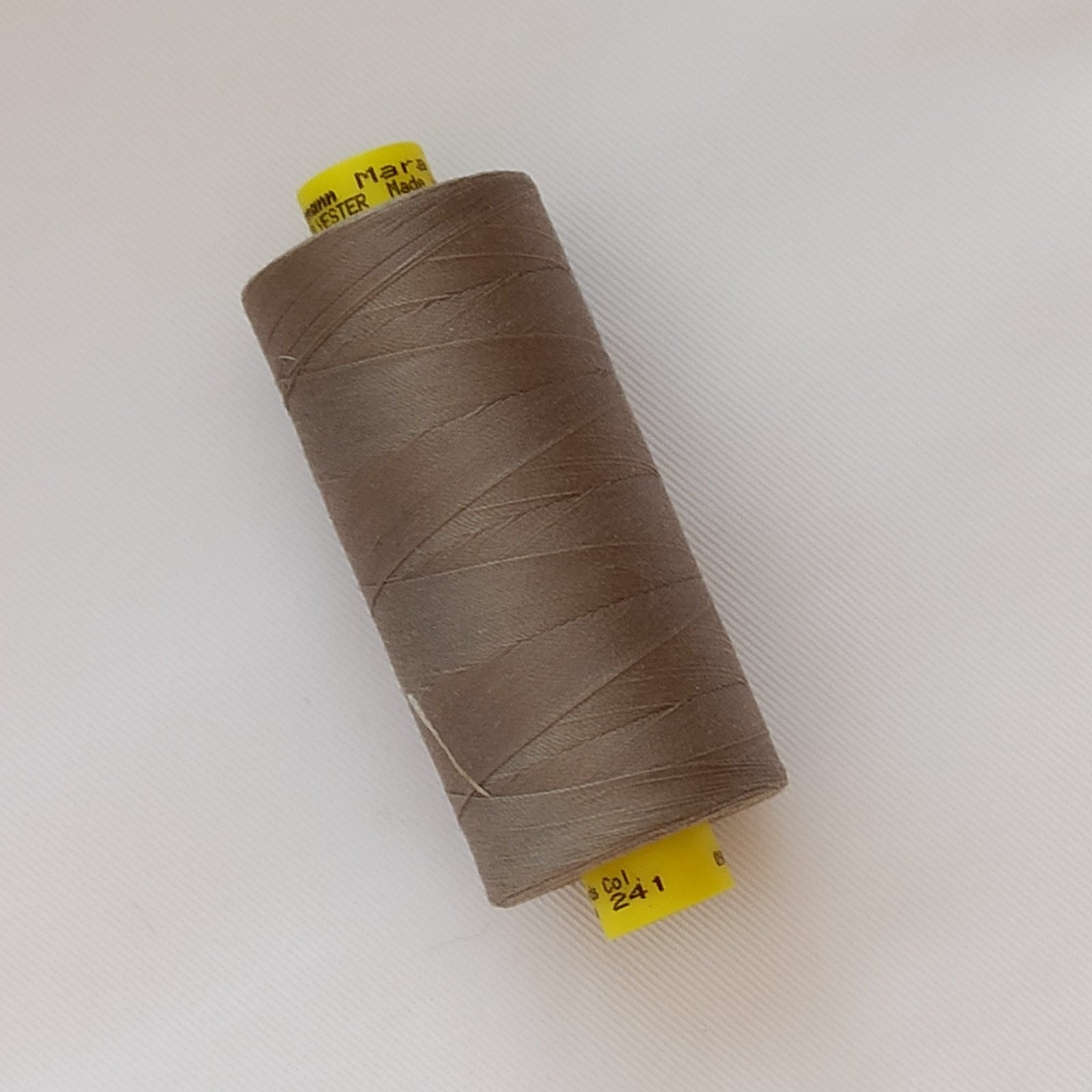 Glide Thread - Small Spool in Husky 17530