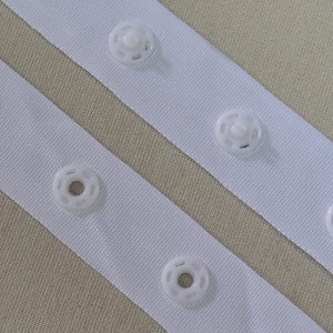 18 mm (5|8&quot;) white or black popper stud press snap fastening sew tape  polyester plastic snap tape