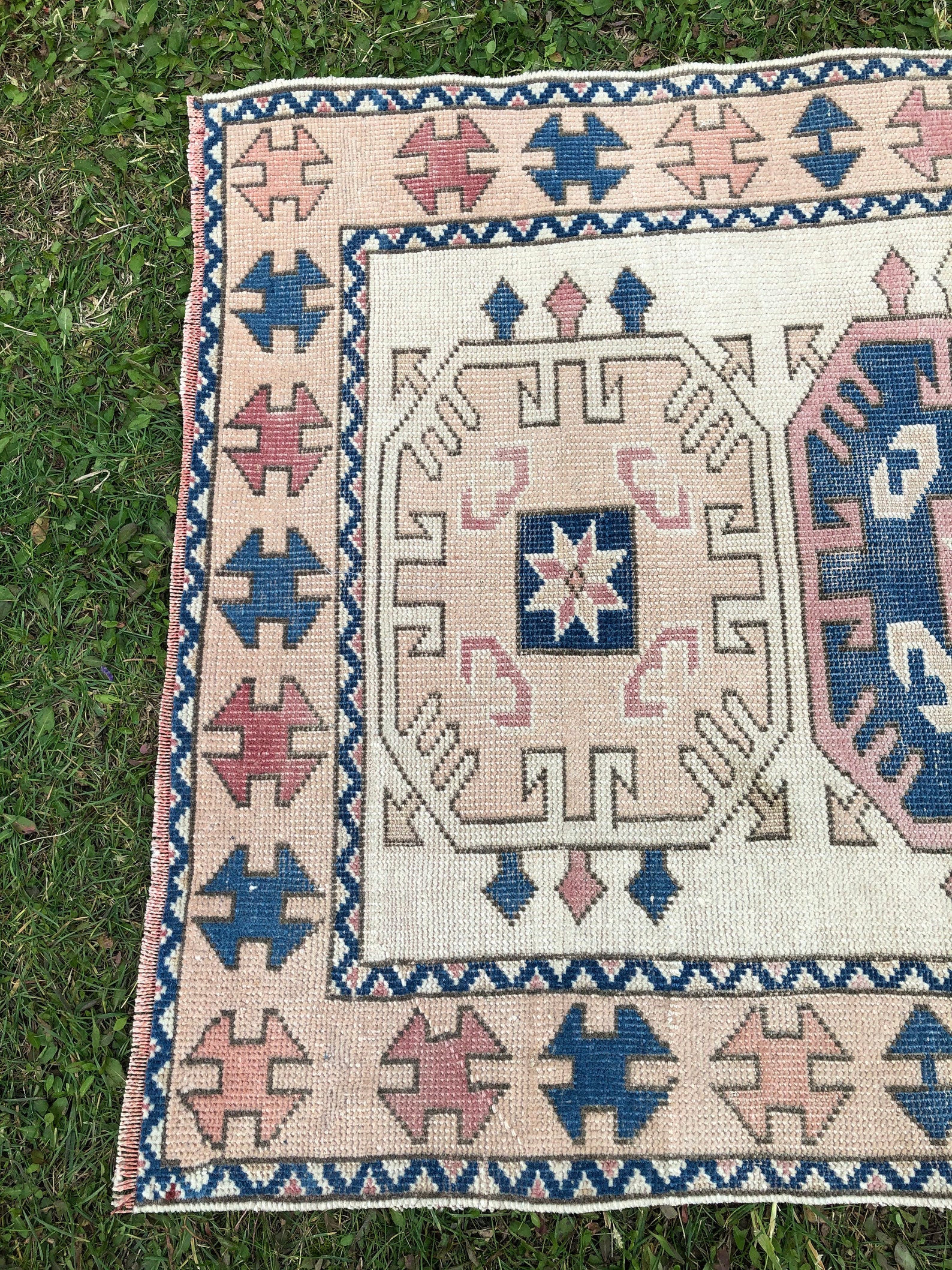 Small Area Rug Cream Blue Rug 3x4 Turkish Rug Vintage Etsy
