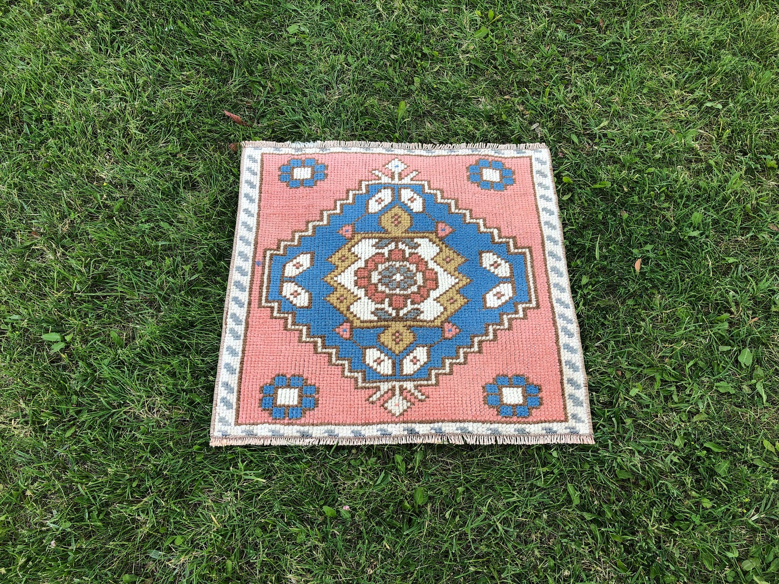 Square Bath Rug Turkish Small Rug Mini Vintage Rug Oushak Etsy