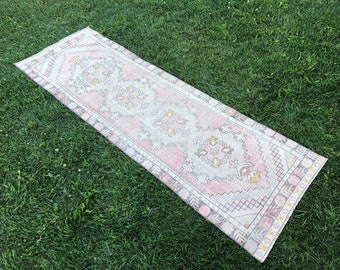 Pink Turkish Runner, 3x9 Vintage Rug, Green Oushak Runner, Eclectic Rug, Hallway Runner Rug, Oriental Kitchen Rug, Vintage Runner 2'11"x9'1"