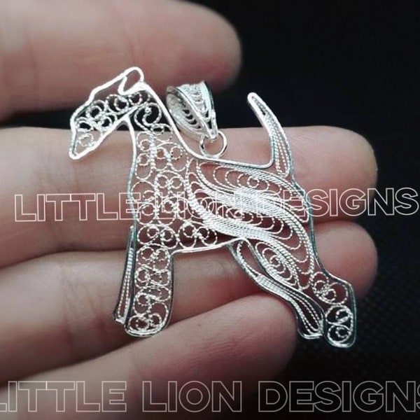 Airedale terrier pendentif en argent sterling /collier, épingle, broche, beddie, pendentif pour chien sur mesure, art en filigrane à collectionner, petit Lion Design