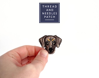 Dachshund Head Iron On Patch: Embroidered Sausage Dog Badge (1.5 inch)