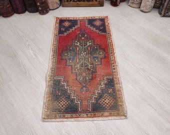 Small Oushak Rug Red Runner Rug Oriental Rug Handknotted Rug Small Entry Rug 1.9 x 3.4 ft Mini Wool Rug Small Vintage Rug