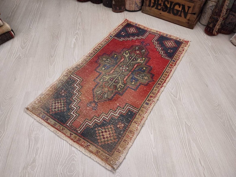 Small Oushak Rug Red Runner Rug Oriental Rug Handknotted Rug Small Entry Rug 1.9 x 3.4 ft Mini Wool Rug Small Vintage Rug