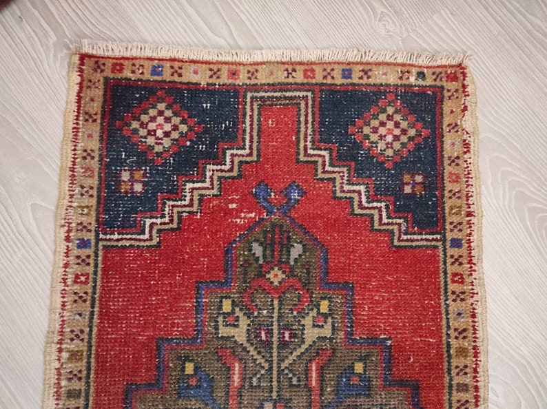 Small Oushak Rug Red Runner Rug Oriental Rug Handknotted Rug Small Entry Rug 1.9 x 3.4 ft Mini Wool Rug Small Vintage Rug