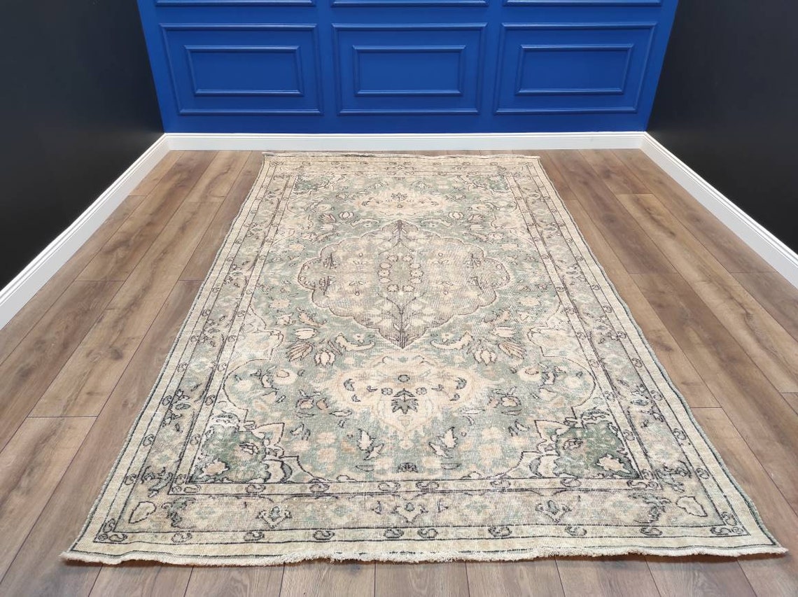 Pink Vintage Rug Pink Area Rug Oversize Rug Large Turkish Etsy