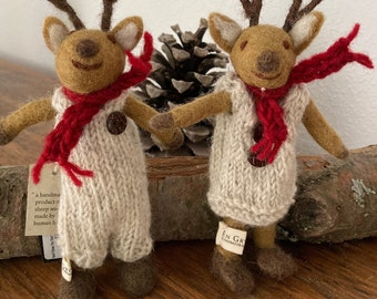 small reindeer made of felt - pendant Christmas - Christmas decoration - 1 piece, fair trade handmade