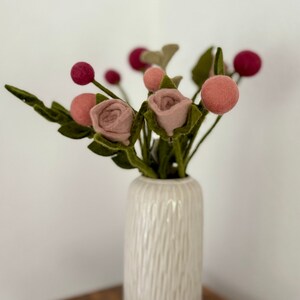 13 felt flowers "bouquet with pink roses/craspedia mix" - flowers made of felt - bouquet - fair trade - handmade