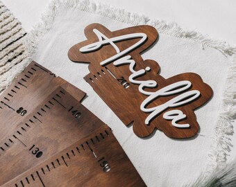Regla de crecimiento 3D personalizada: Decoración de guardería de montaña
