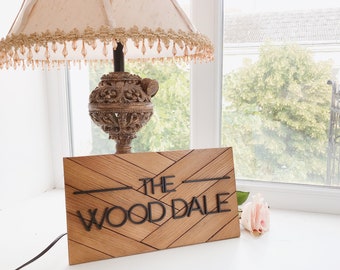 Handgefertigtes Adressschild aus Holz: 3D Hausnummer