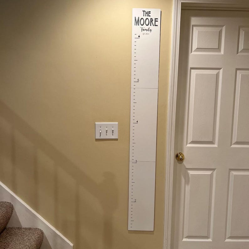 Tabla de crecimiento personalizada con nombre de familia: regla 3D para tabla de altura en secciones imagen 9