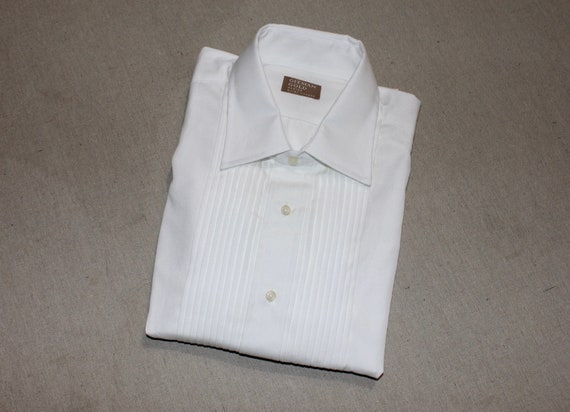 Vintage 1990's -gitman GOLD- Men's Formal, Pleat Front Shirt. 'new Old Stock' White - All Cotton Broadcloth. Large 16 1/2 X 32. Made in USA - Etsy Vintage 1990's -gitman GOLD- Men's Formal, Pleat Front Shirt. 'new Old Stock' White - All Cotton Broadcloth. Large 16 1/2 X 32. Made in USA - Etsy