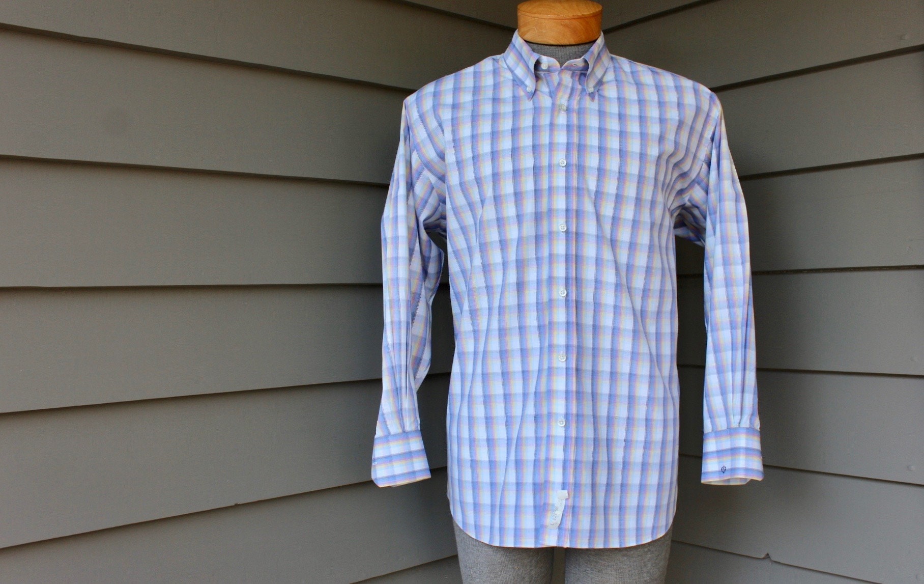 Newer Vintage riviera Men's Long Sleeve Shirt. Buttondown Collar. All