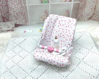 Display  Seat for up to 4" OOAK Dolls