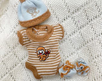 4 1/2”-5” Baby doll outfit