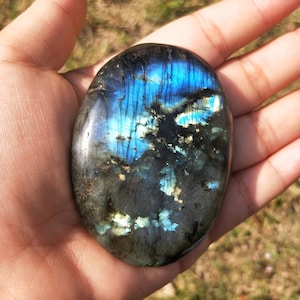 Labradorite Large Flashy Palm Stone - Healing Crystals