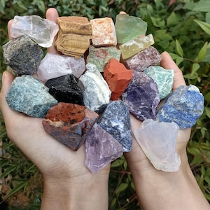 HEAVY 2.2lb 1kg Raw Crystal Confetti Scoop Large Chunks 20 pcs