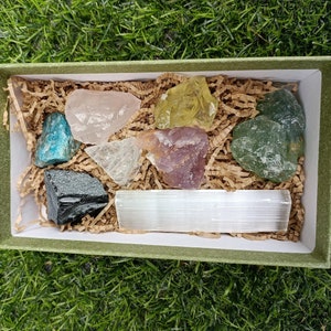 Beginners Crystal Set of 8 in Gift Box