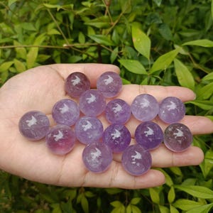 Juego de 10 esferas de cristal de amatista clara