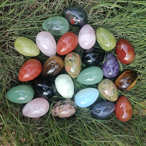 Large Crystal Eggs 45x30mm