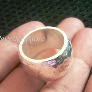 Bague en argent sterling 925, bague large, bague épaisse, bague de pouce, bague martelée imposante, cadeau unisexe pour elle.