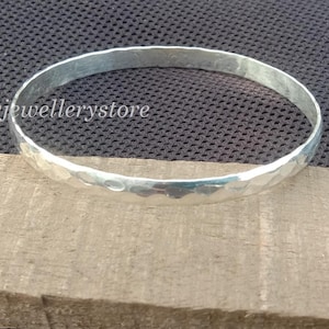 Solid 925 Silver bracelet, Classic Stackable Bracelet, Hammered Bangle for Unisex, Statement Unique Gift Jewelry, around silver bracelet,