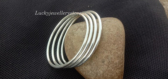 925 Sterling Silver Bangle, Set of 4 Sterling Silver Bangles, Gift for mom, All occasion gift, Set of 4 Bangles, Stackable Bangle Bracelet,