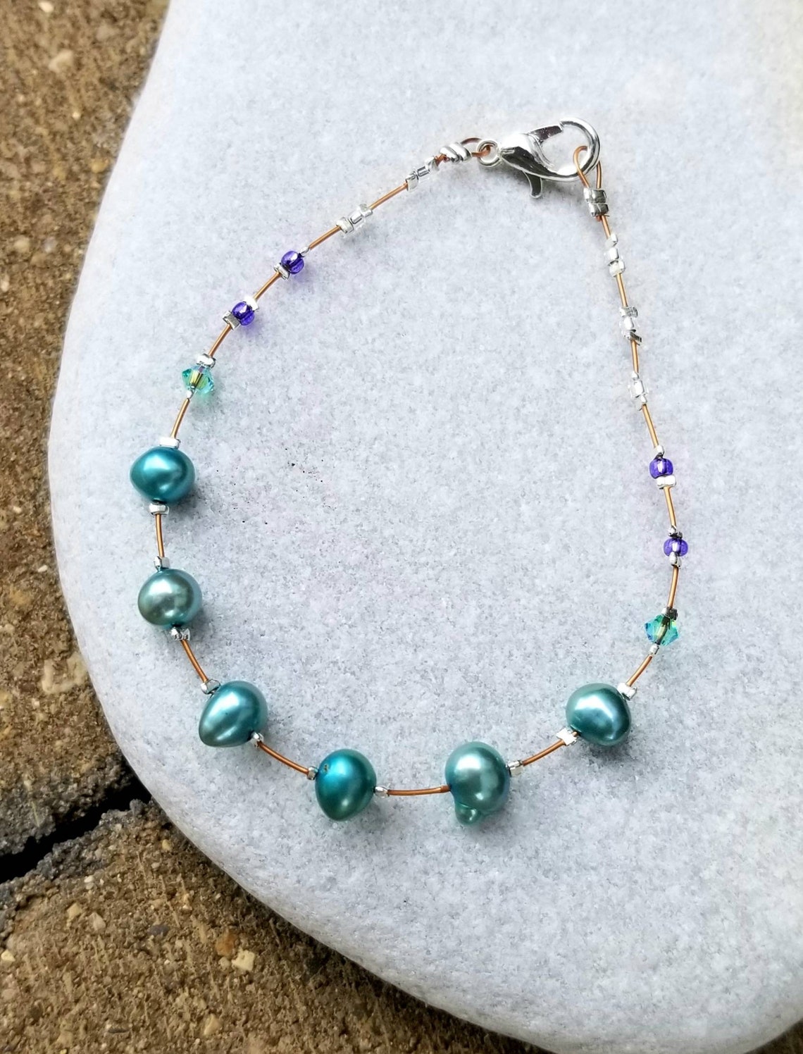 Pearl beaded braceletDelicate pearl braceletTeal pearl | Etsy