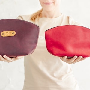 Cosmetic bag,Make up bag,Personalized makeup bag,Bridesmaid Proposal,Leather purse,Leather makeup bag,Personalized Bridesmaid gift