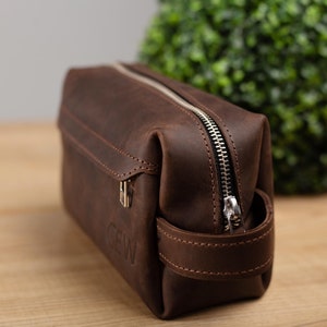 Leather dopp kit,Dopp kit,Personalized dopp kit,Toiletry bag,Toiletry bag men,Dopp kit for men,Monogrammed dopp kit,Leather toiletry bag