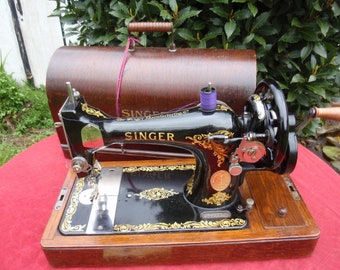 1922 Antique Singer 128K Sewing Machine Rococo Decals Bentwood Case Vibrating Shuttle Hand Crank Sewing Machine
