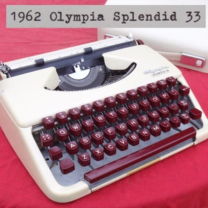 1962 Olympia Splendid 33 Working Typewriter Red Keys Typewriter Red & Cream Typewriter Portable Manual Typewriter Gift For Writer Carry Case