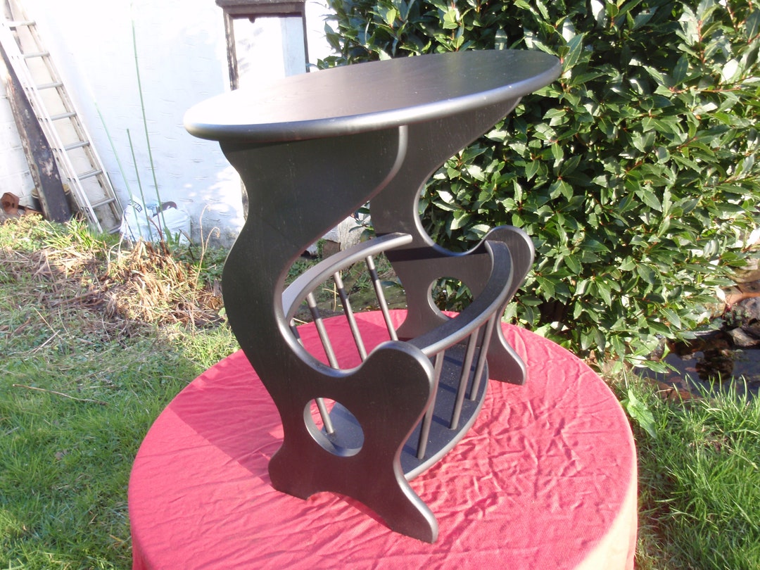 Magazine Rack Table Side Table With Magazine Rack Knitting Crafts Satin Black Paint End Table