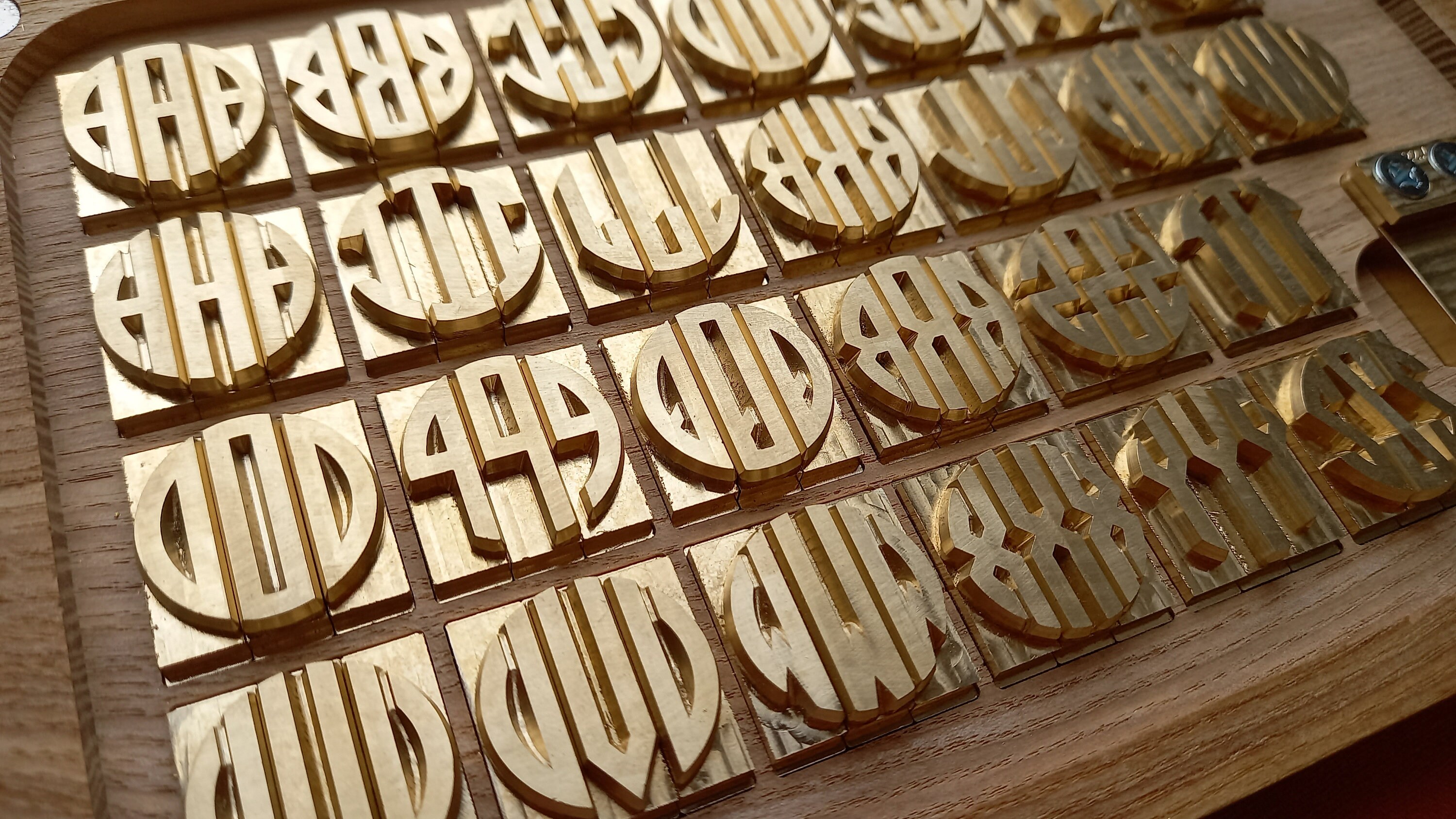Set De Tampons Alphabet We R Memory Keepers - 35 Pièces Pour Jewelry Press - Chiffres Et Lettres Majuscules