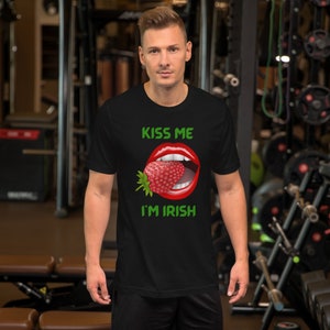 Kiss Me I&#39;m Irish St Patrick&#39;s Day Gift Unisex t-shirt