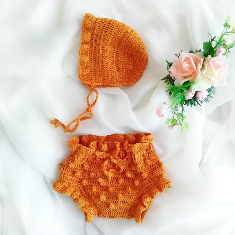 Knitted baby girl bloomers ruffle bloomers newborn outfit Etsy