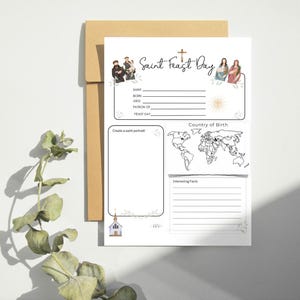 Puede incluir: Una hoja de trabajo imprimible blanca del D&iacute;a de la Fiesta de los Santos con ilustraciones de santos, una cruz y un mapa del mundo. La hoja de trabajo incluye secciones para completar con informaci&oacute;n personal y datos interesantes. Hay un sobre marr&oacute;n detr&aacute;s de la hoja de trabajo.