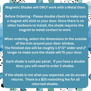 Puede incluir: Texto sobre un fondo turquesa que proporciona instrucciones para las persianas magn&eacute;ticas. Especifica que las persianas solo funcionan con puertas met&aacute;licas y c&oacute;mo medir el tama&ntilde;o correcto. Tambi&eacute;n menciona devoluciones y una tarifa de reposici&oacute;n.