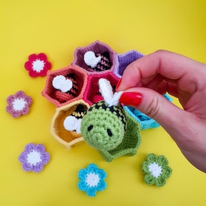 Modèle de jouet de tri en forme de ruche au crochet : Ensemble d'abeilles arc-en-ciel (Modèle PDF) Cadeau Montessori Été 2026