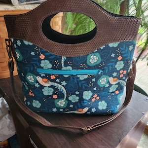 Shoulder bag