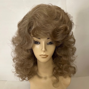 Country Western 70s Dolly Parton Styled Wig