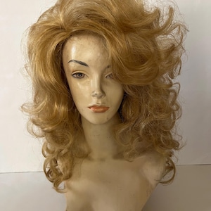Country Western 70s Dolly Parton Styled Wig