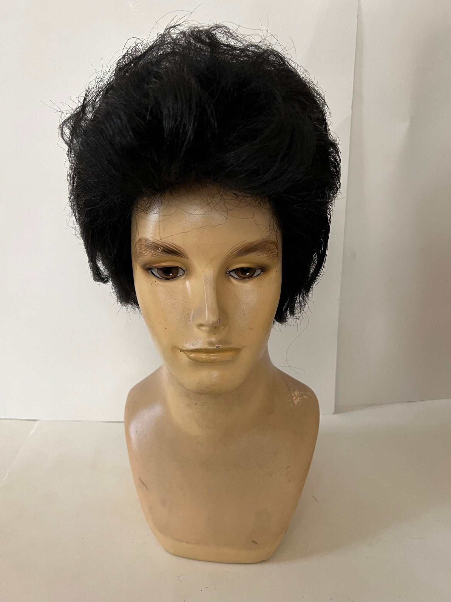 Brown pompadour wig deals